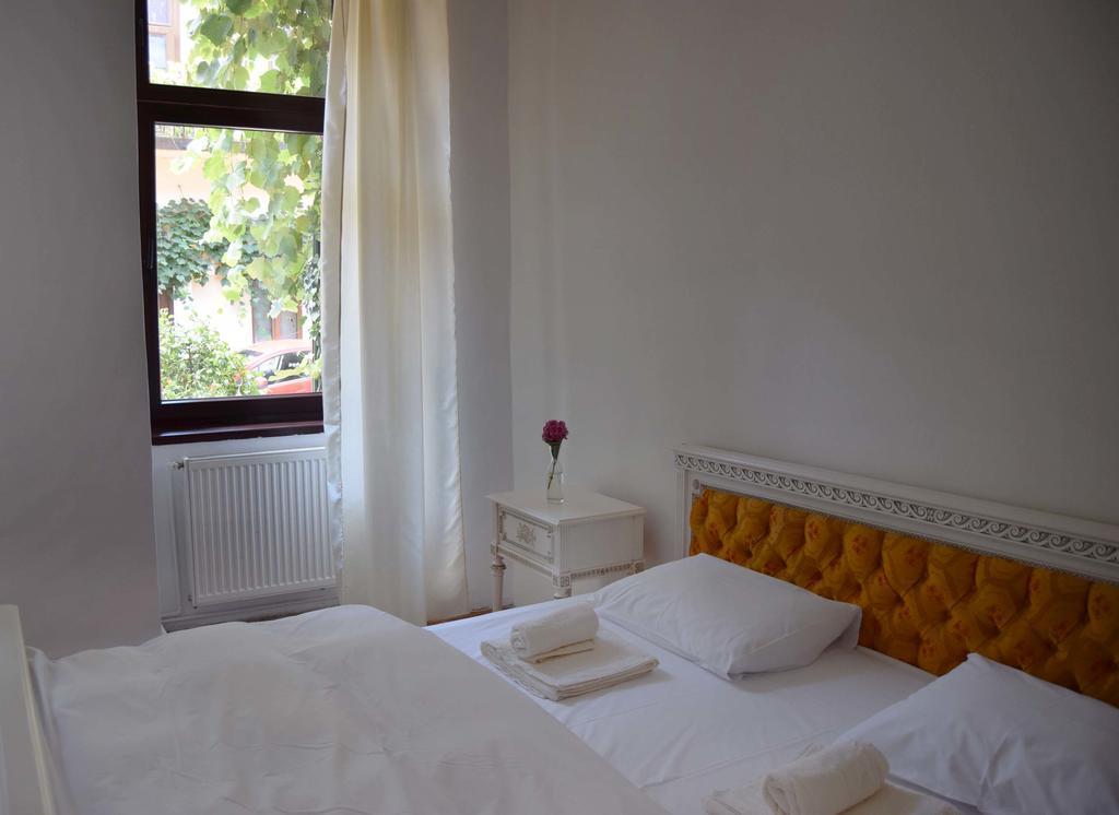 Contessa Apartment Cluj Napoca Bagian luar foto