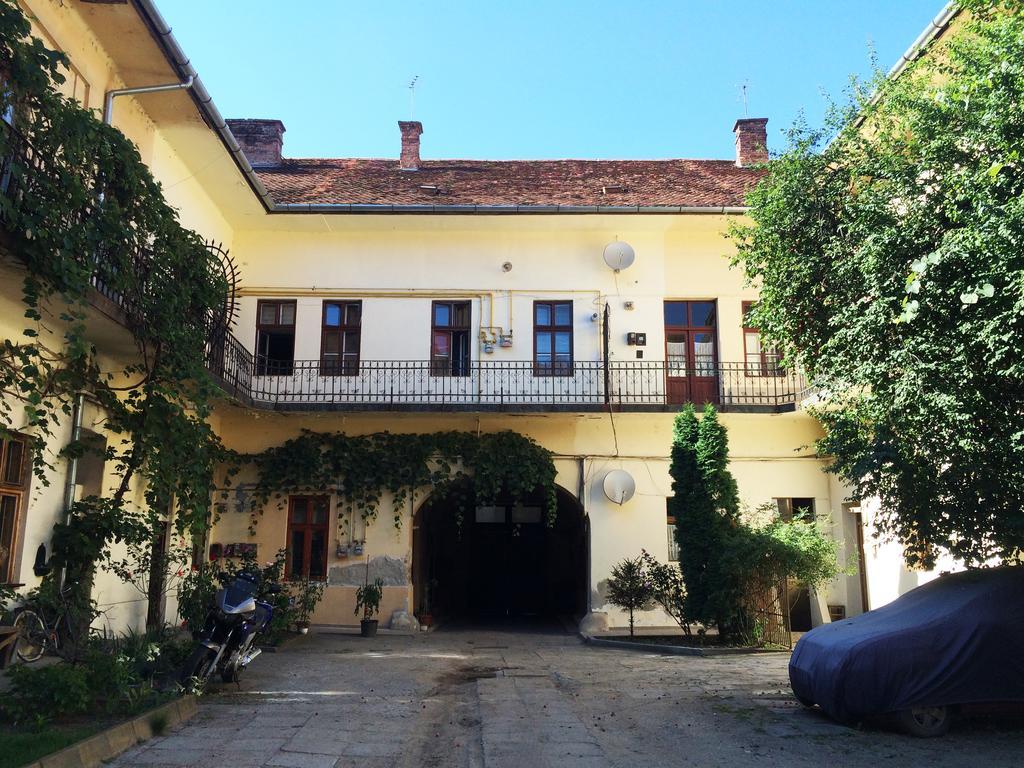 Contessa Apartment Cluj Napoca Bagian luar foto